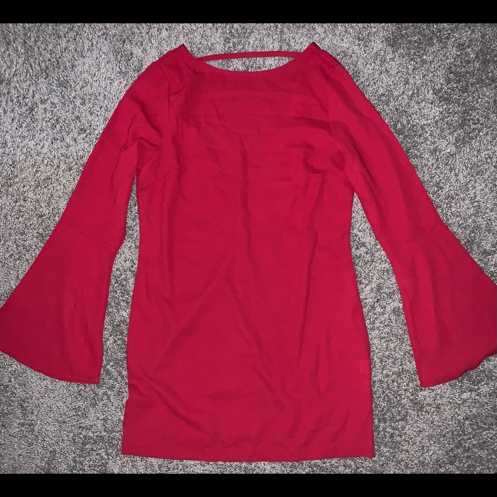 Women’s dress